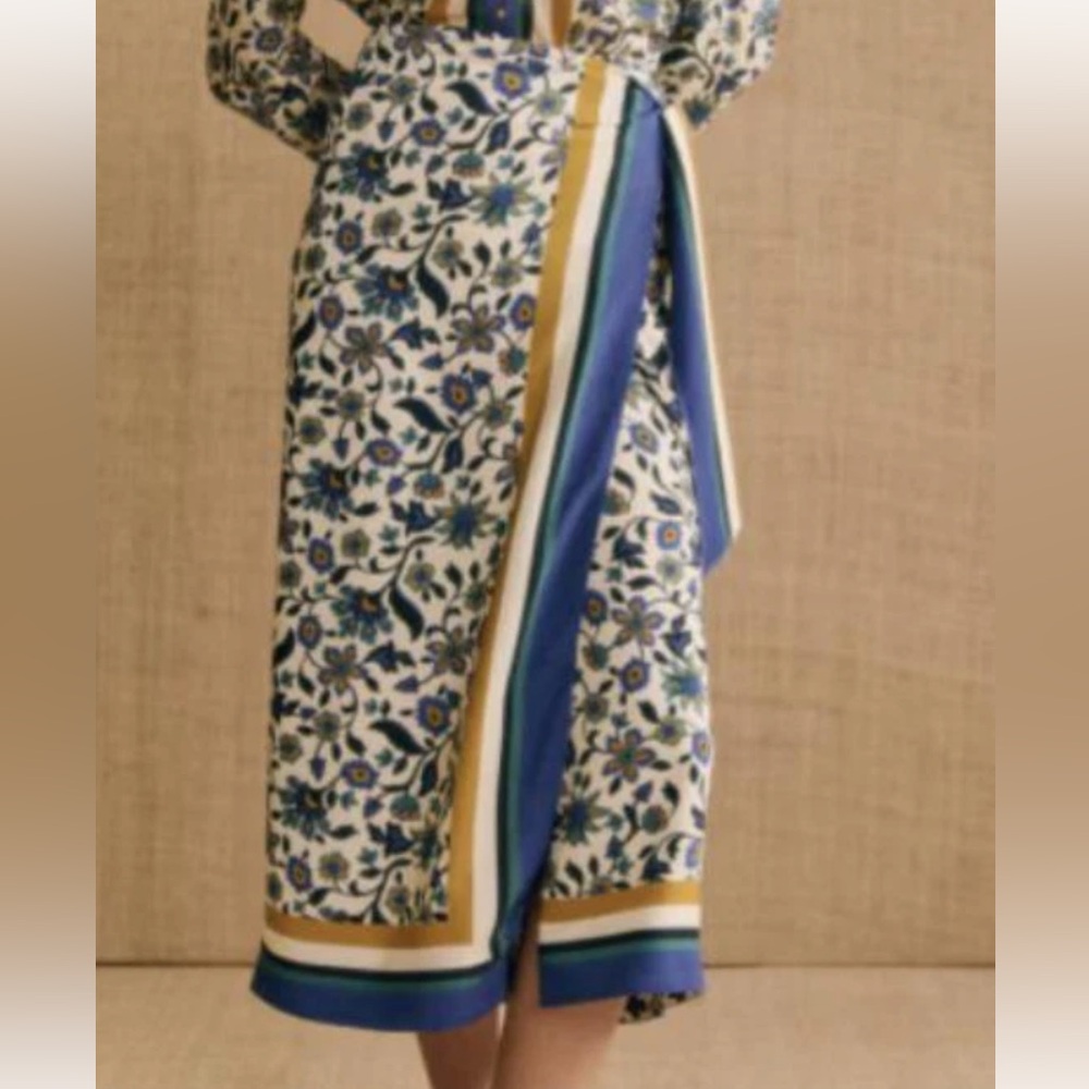 NWT SEZANE X MOMONI BLUE FLORAL WRAP SKIRT 💙💛 SIZE FR36/US4